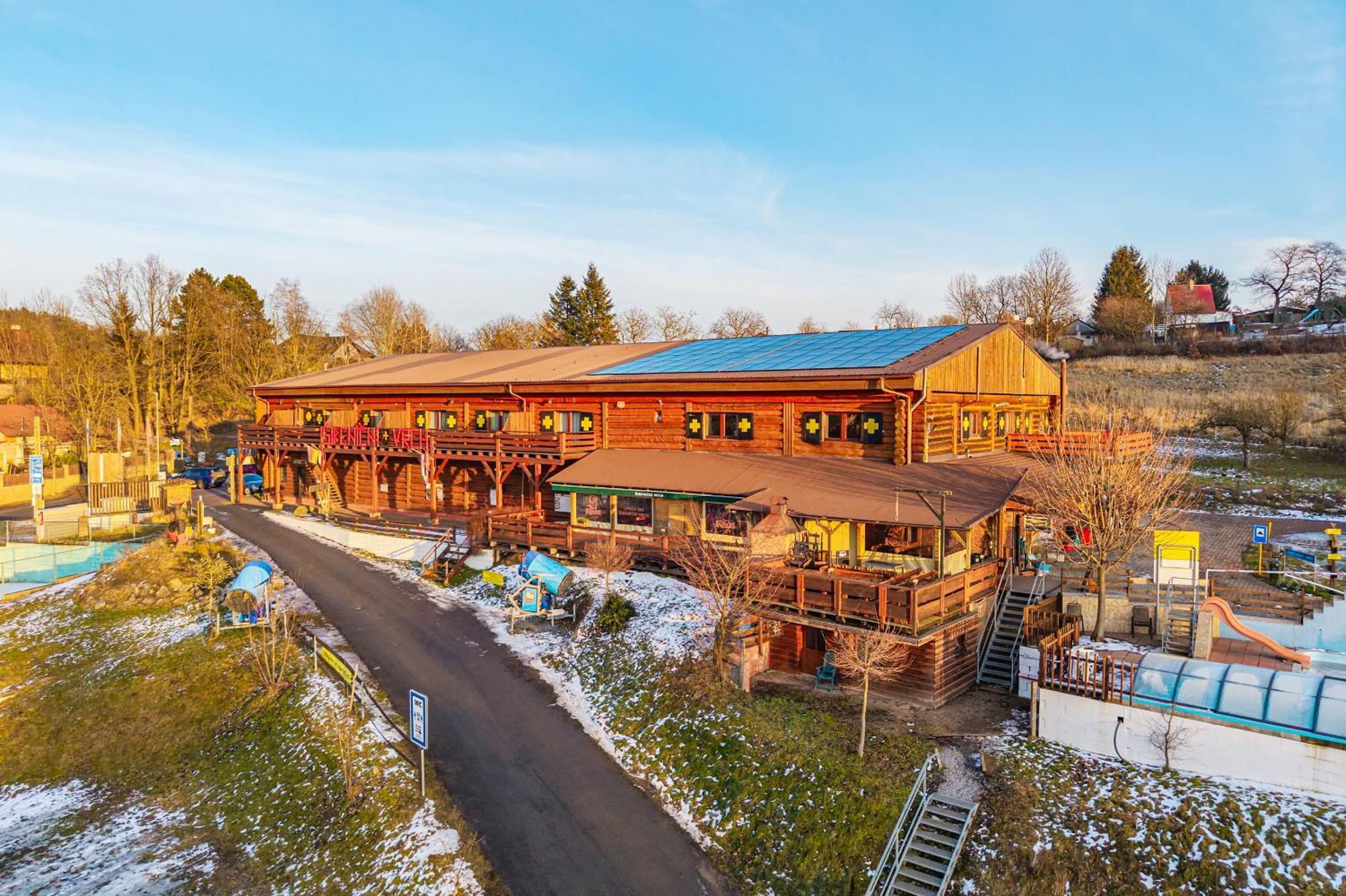 Sport-Hotel Sibenicni Vrch Mnichovice Exterior photo